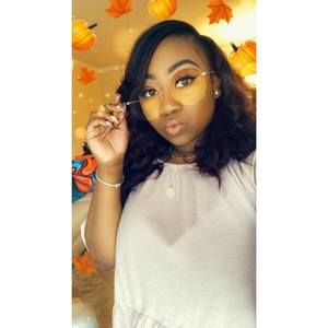 Meet your Posher, Sherrell